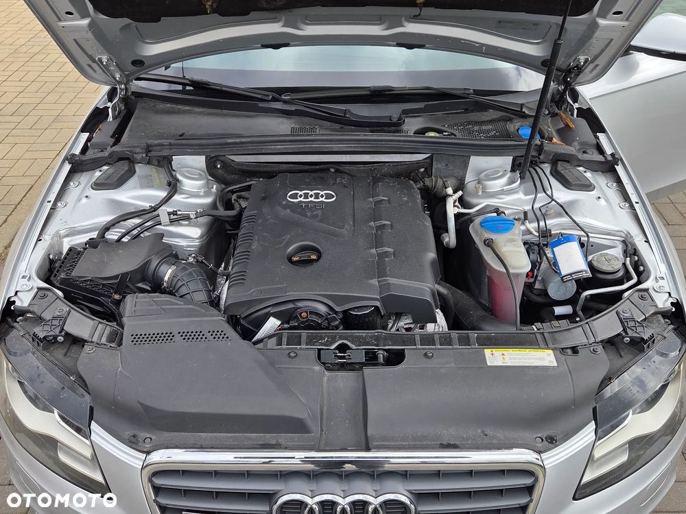 Audi A4 Avant 1.8 TFSI quattro Ambiente - 40