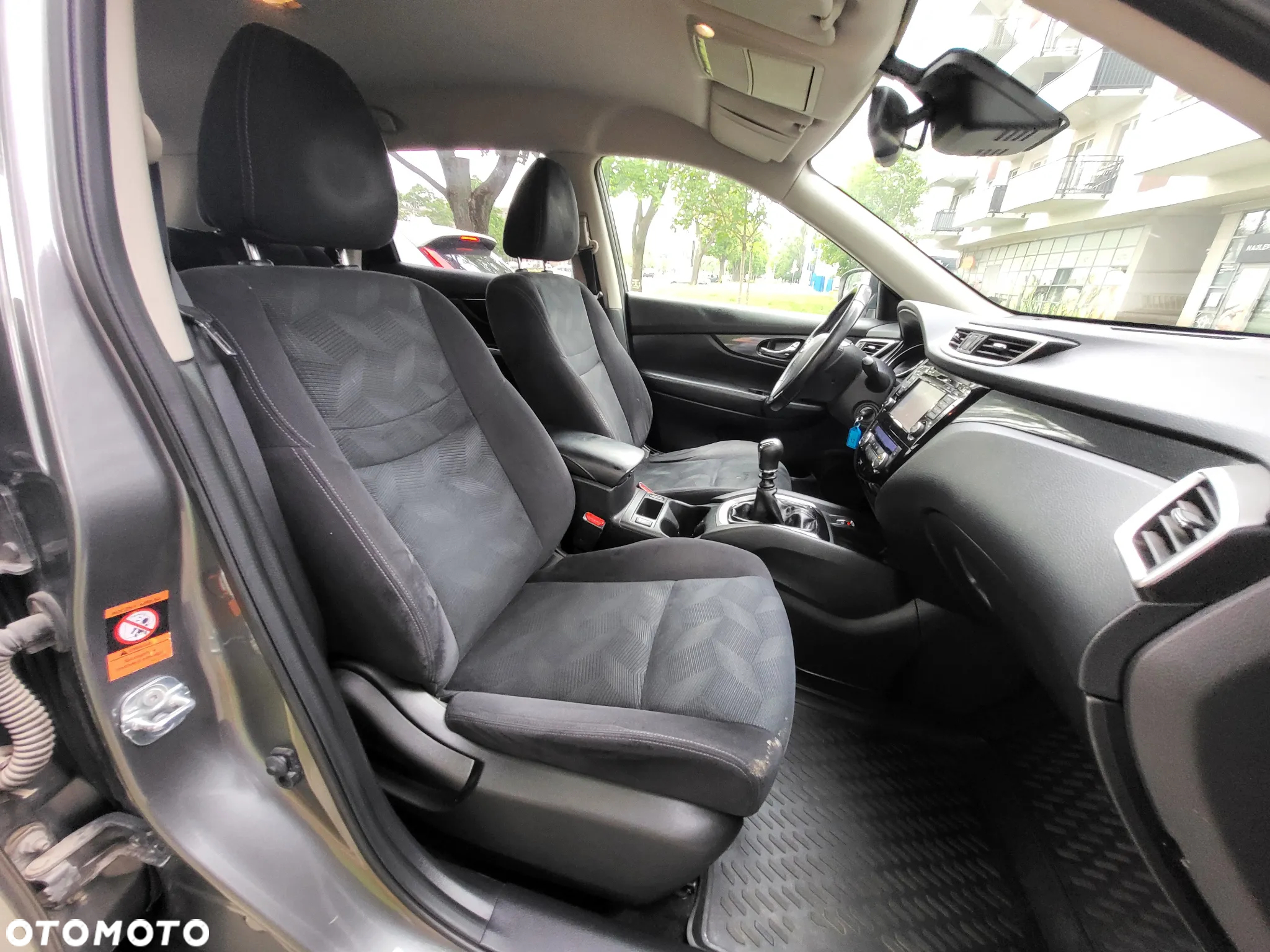 Nissan X-Trail 1.6 DIG-T Tekna 2WD - 32