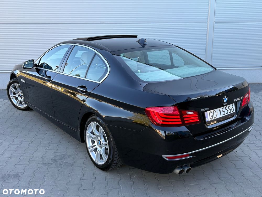 BMW Seria 5 520d xDrive Modern Line - 2