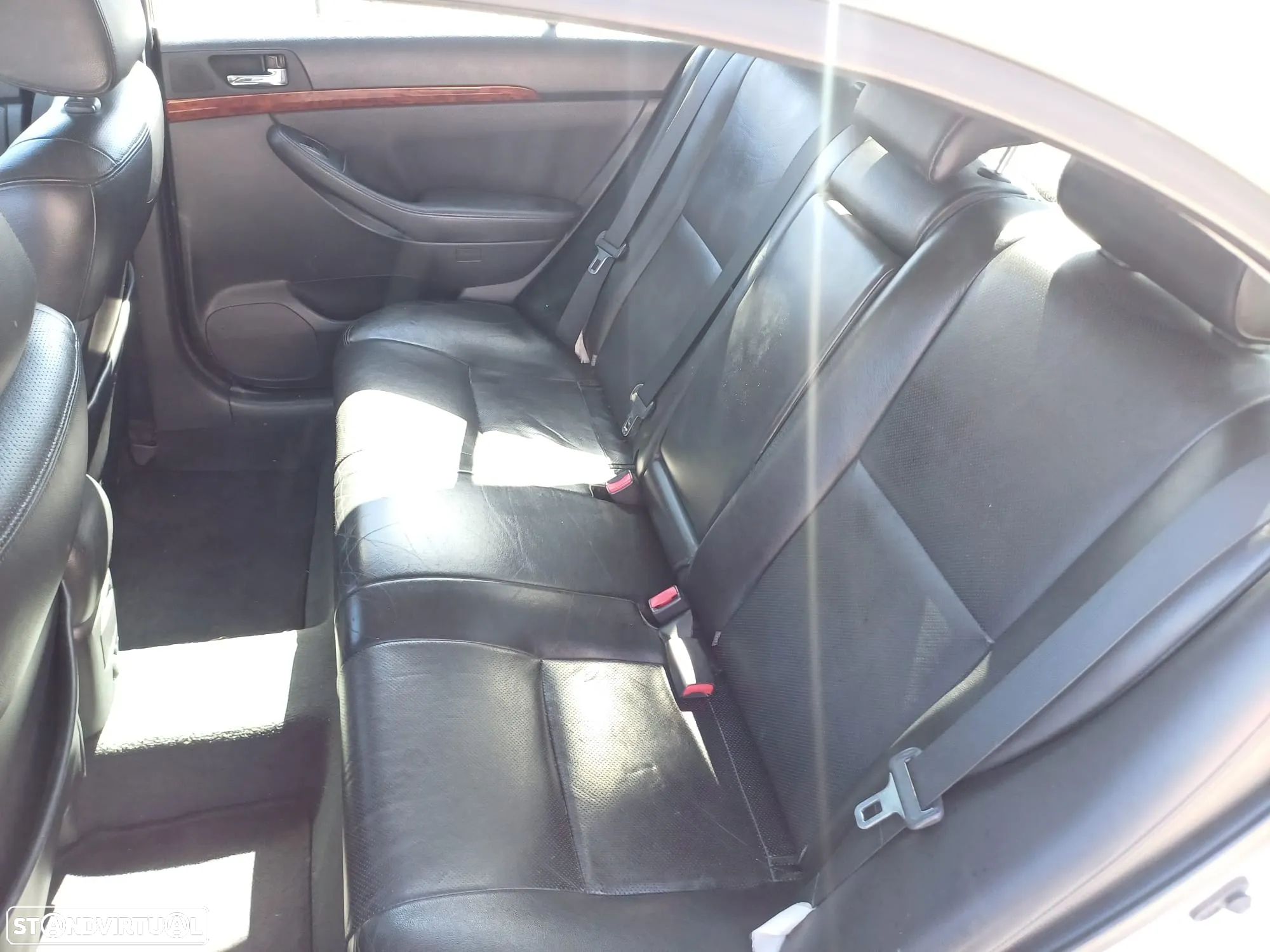 Toyota Avensis SD 2.0 D-4D Sol - 9