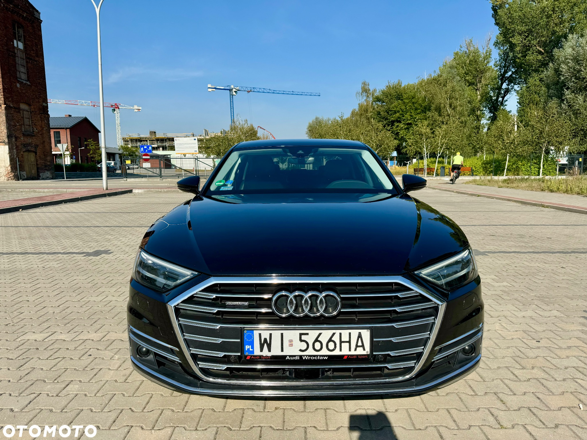 Audi A8 - 5