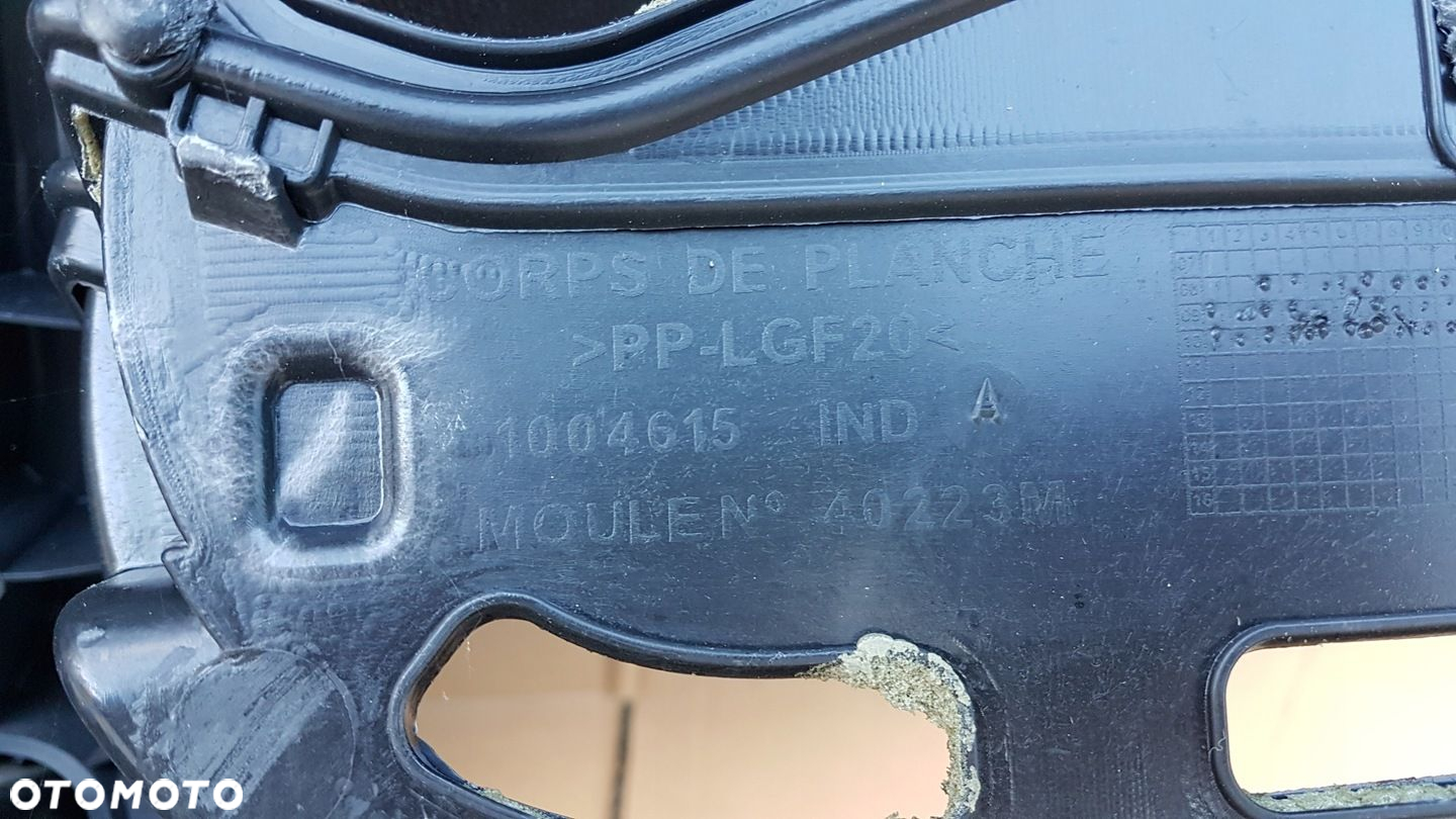 DESKA ROZDZIELCZA KONSOLA RENAULT MEGANE III 3 - 9