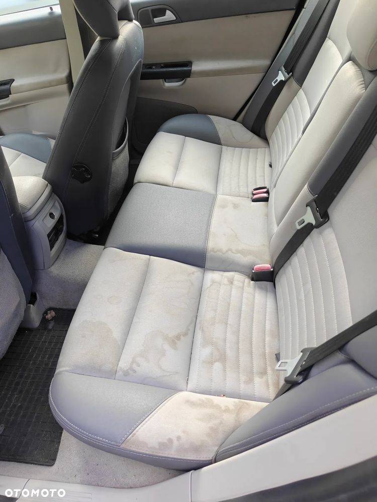 Volvo V50 2.0D Momentum - 30