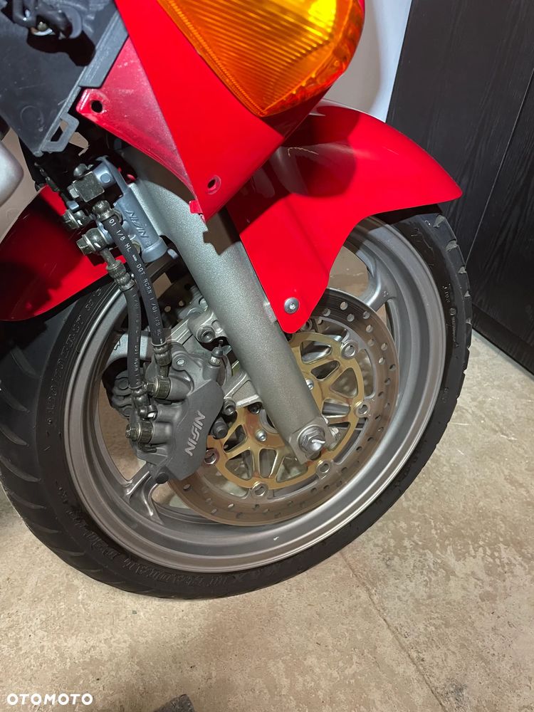 Honda VFR - 6