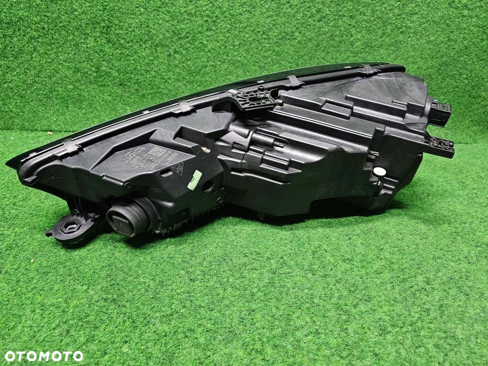AUDI A4 B9 LIFT 2020r ----> REFLEKTOR PRAWY PRZEDNI FULL LED MATRIX - 7