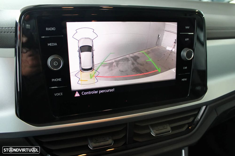 VW T-Roc 1.0 TSI Urban - 11