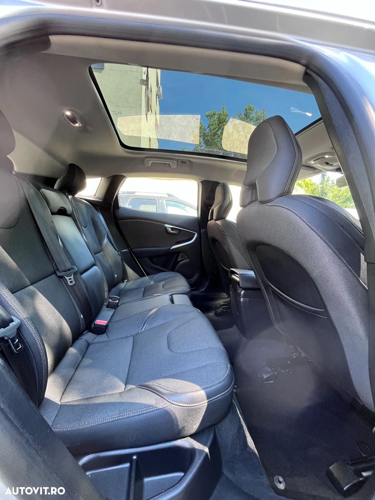 Volvo V40 - 14