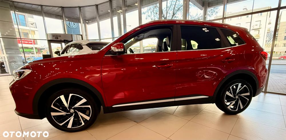 MG ZS Hybrid+ - 10