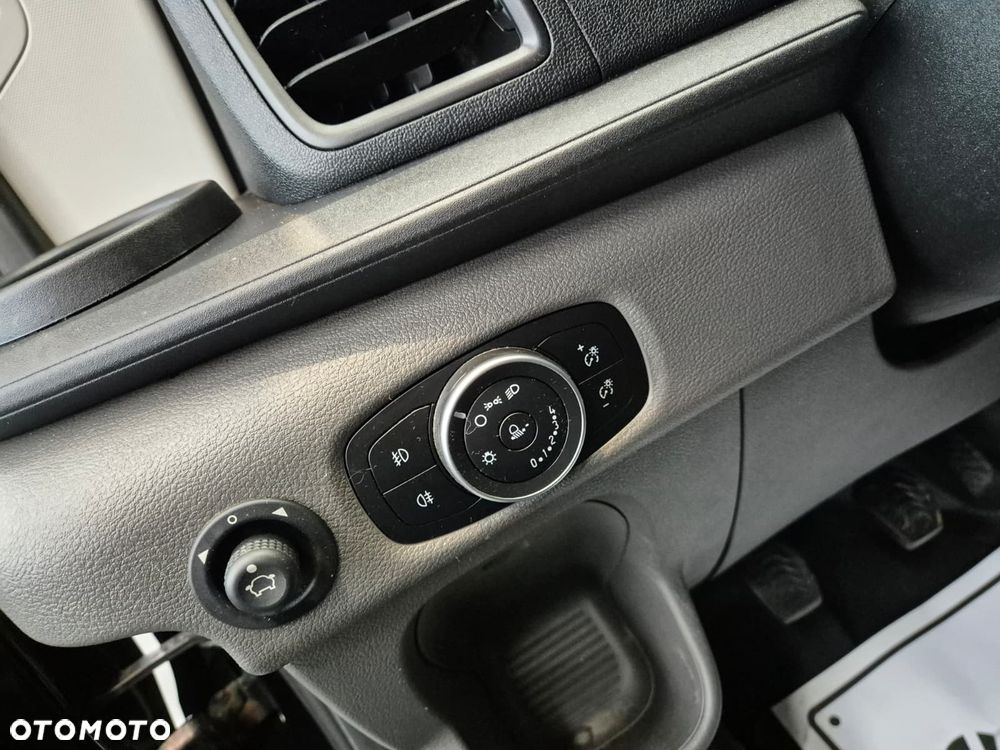 Ford Transit 350 2.0 TDCi / CHŁODNIA / MROŻNIA / IDEALNA DO MROŻONEK / BOCZNE KOMORY / ZASILANIE ZEWNĘTRZNE / GRUBE ŚCIANKI / SERWISOWANY / MODEL 2020 / EURO 6 / UNIKATOWY - 22
