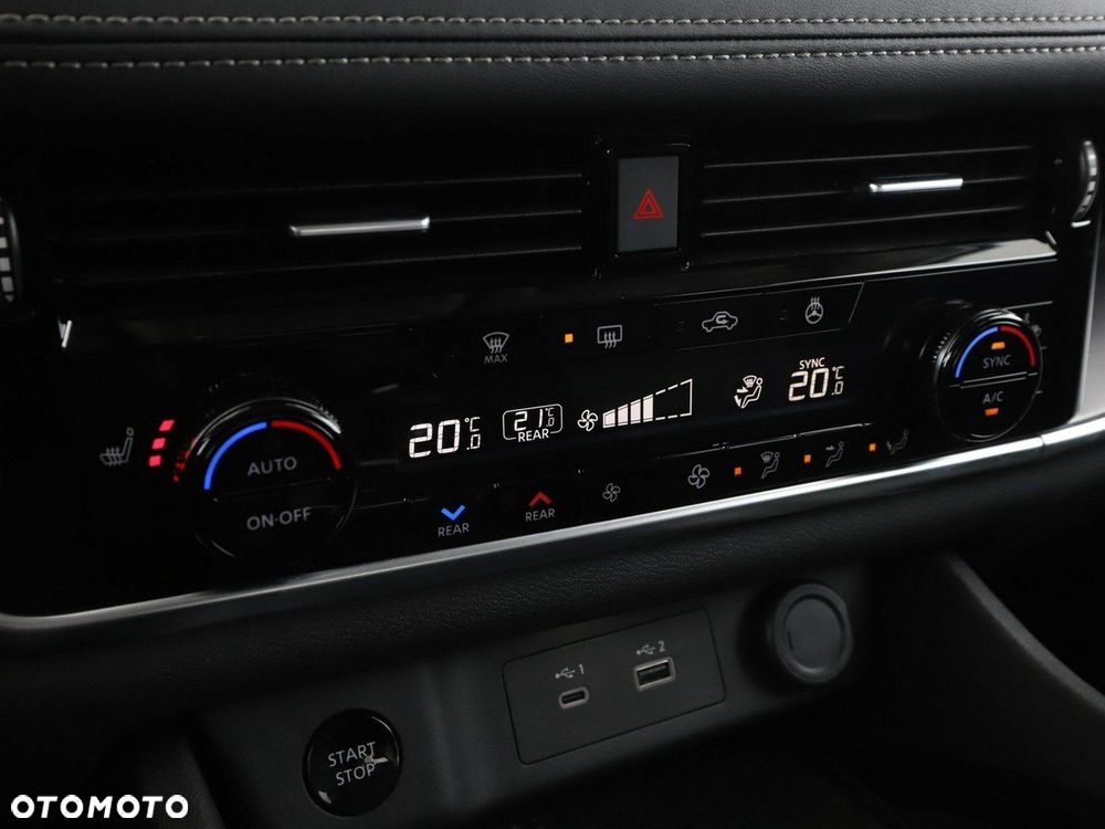 Nissan X-Trail 1.5 VC-T e-POWER N-Connecta e-4ORCE 7os - 28