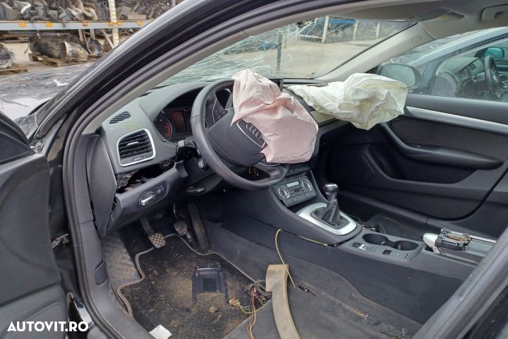 Motoras macara geam fata stanga 8K0959801B Audi Q3 8U [2011 - 2014] C - 8