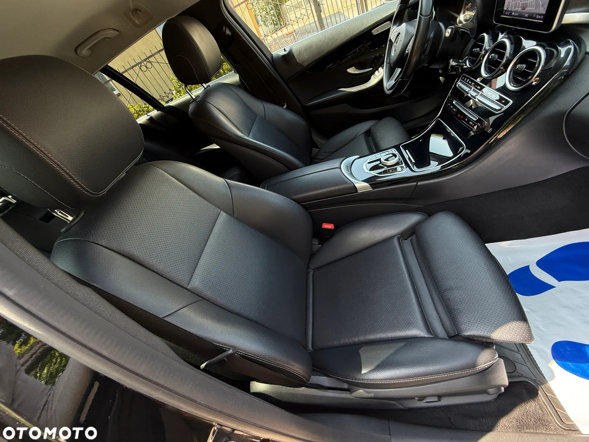 Mercedes-Benz Klasa C 200 9G-TRONIC - 17