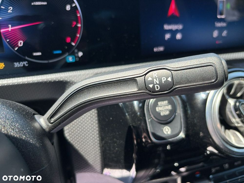 Mercedes-Benz CLA - 14