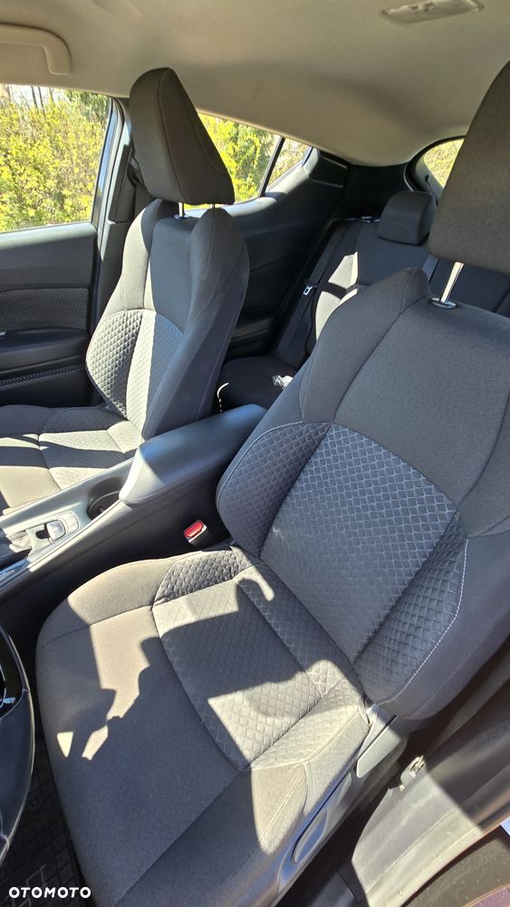 Toyota C-HR 1.8 Hybrid Executive - 13