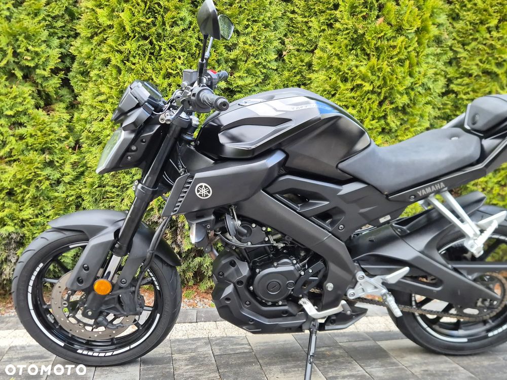 Yamaha MT - 16