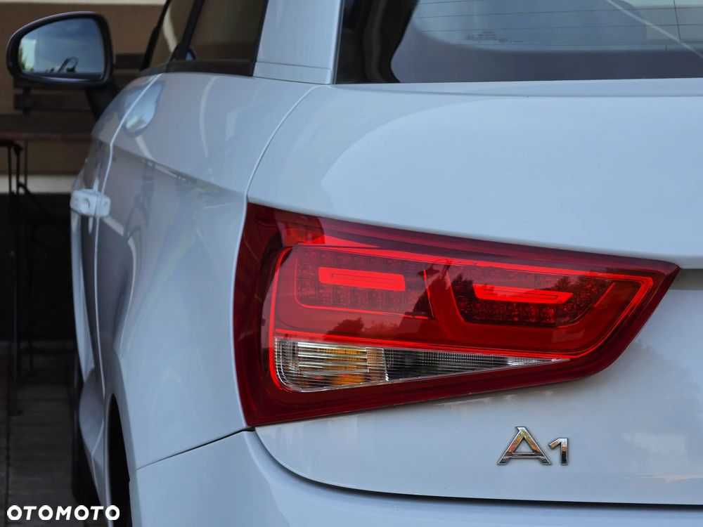 Audi A1 3-drzwiowe 1.2 TFSI S line edition - 36