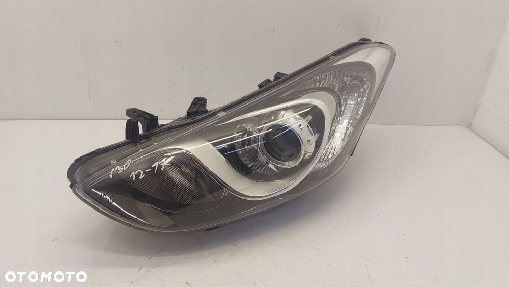 hyundai i30 ii 12-17r lampa przód lewa z doświetlaniem 92101-a6060 europa - 1