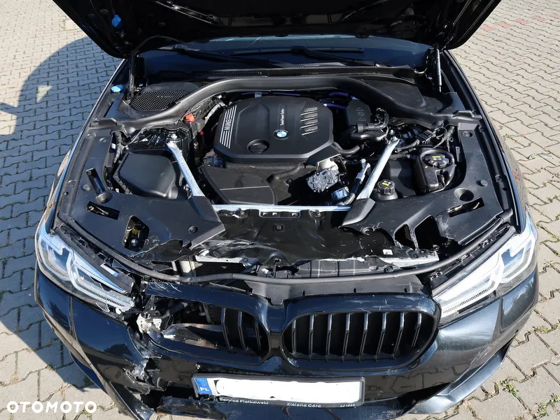 BMW Seria 5 520d xDrive M Sport sport - 30
