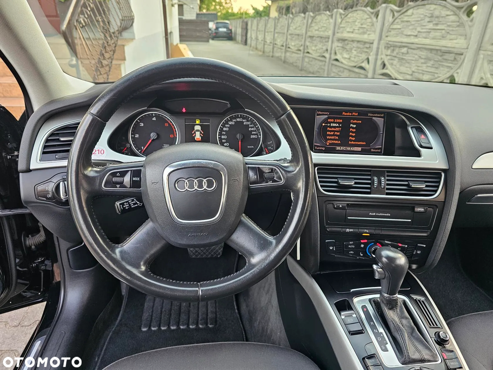 Audi A4 Avant 2.0 TDI DPF multitronic Ambiente - 22