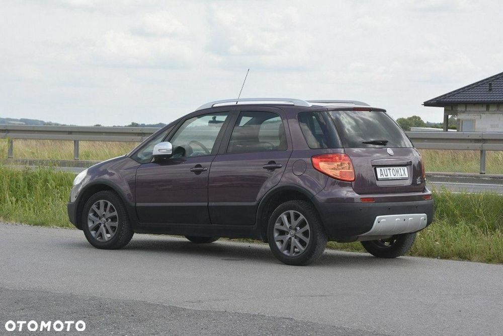 Fiat Sedici 2012