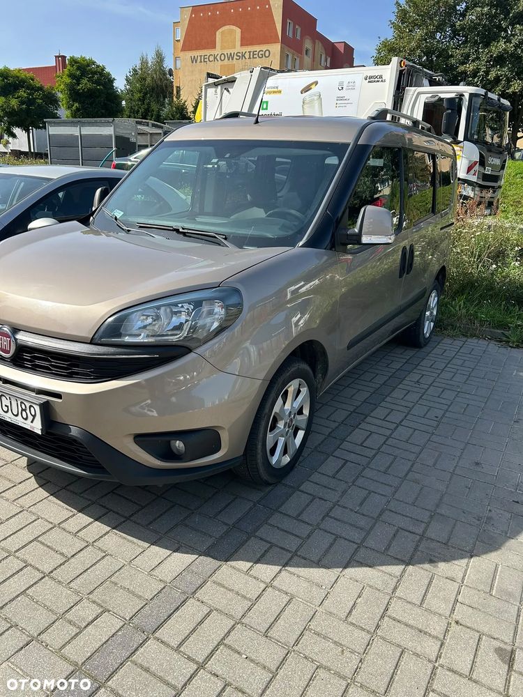 Fiat Doblo 1.4 T-Jet 16V Lounge - 11