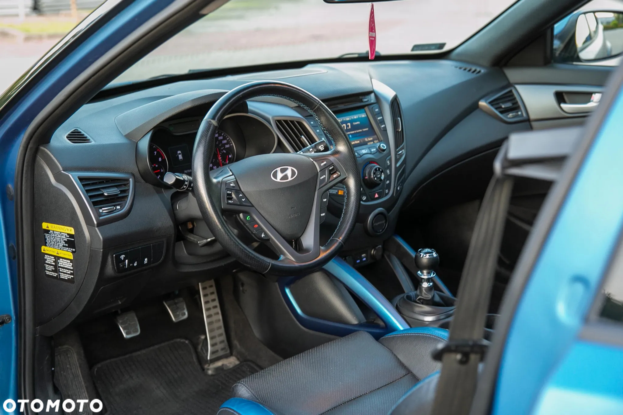 Hyundai Veloster - 6