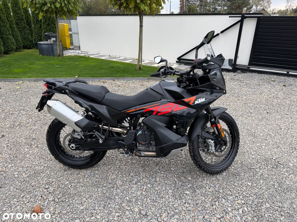 KTM Adventure - 3