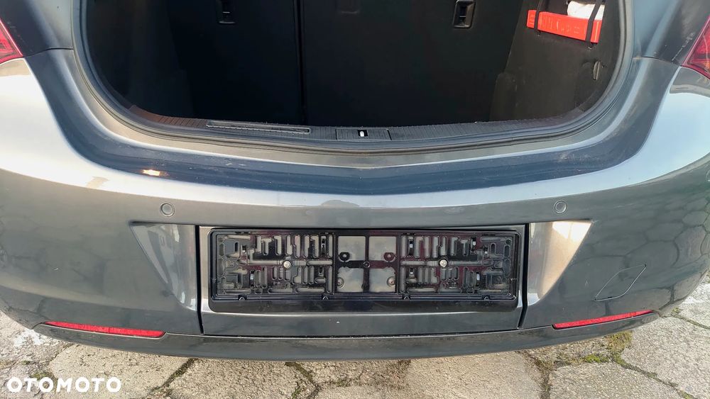 Opel Astra 1.4 Turbo Exklusiv - 26