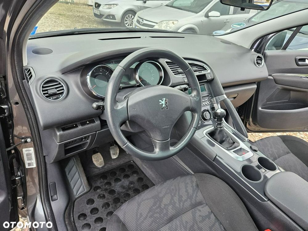 Peugeot 3008 - 8