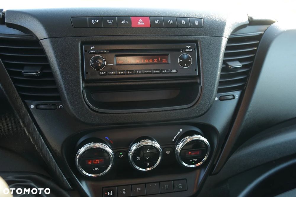 Iveco DAILY 72-180 3.0 HPI 170KM * HDS FASSI F 50* 2125kg Udźwig * Wywrotka 3 Stronna * 11 metrów wysuwu * - 22