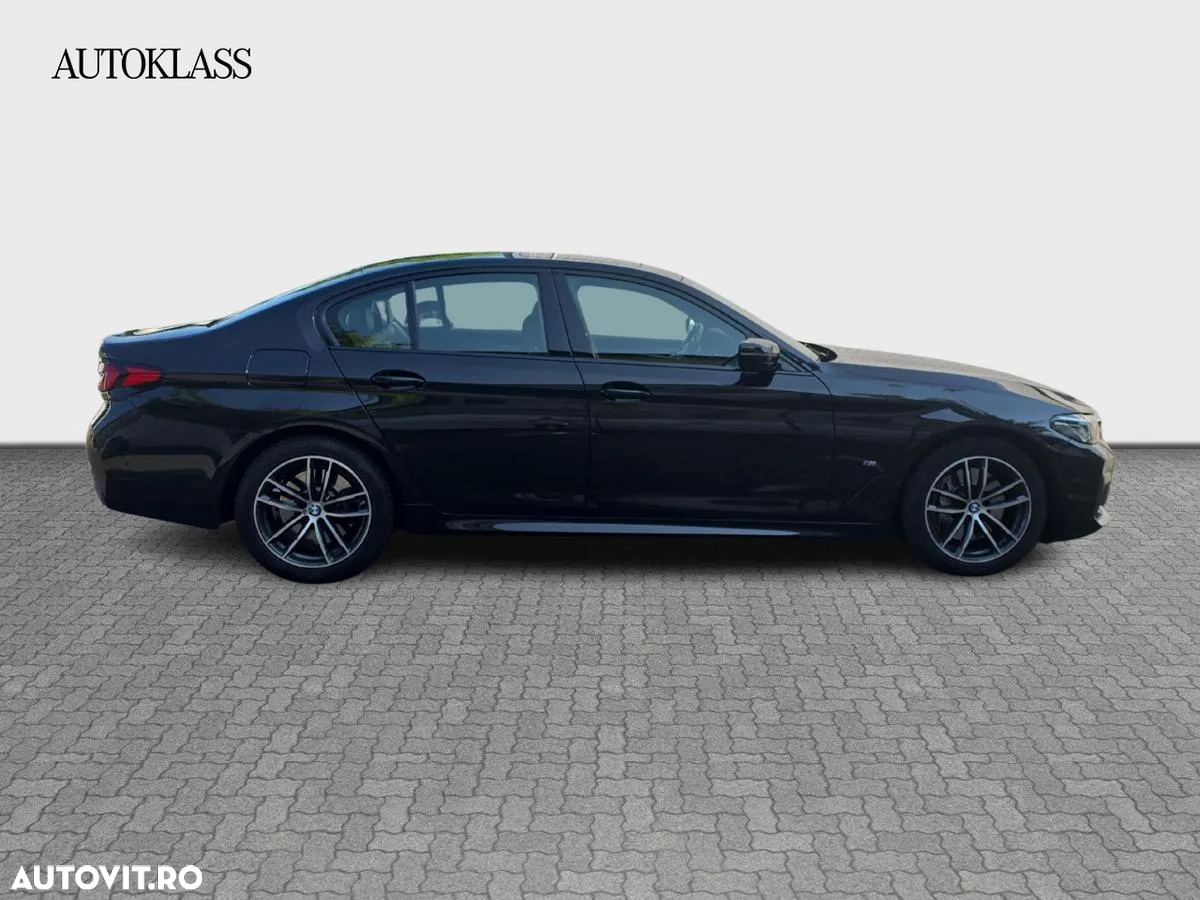 BMW Seria 5 530d xDrive AT MHEV - 6