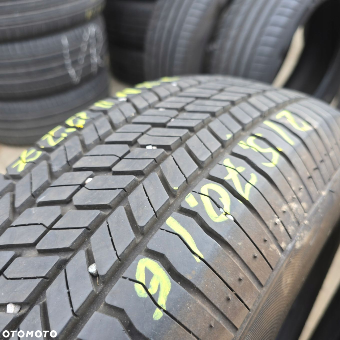 YOKOHAMA GEOLANDER G033 215/70R16 100H 18R 2X - 2
