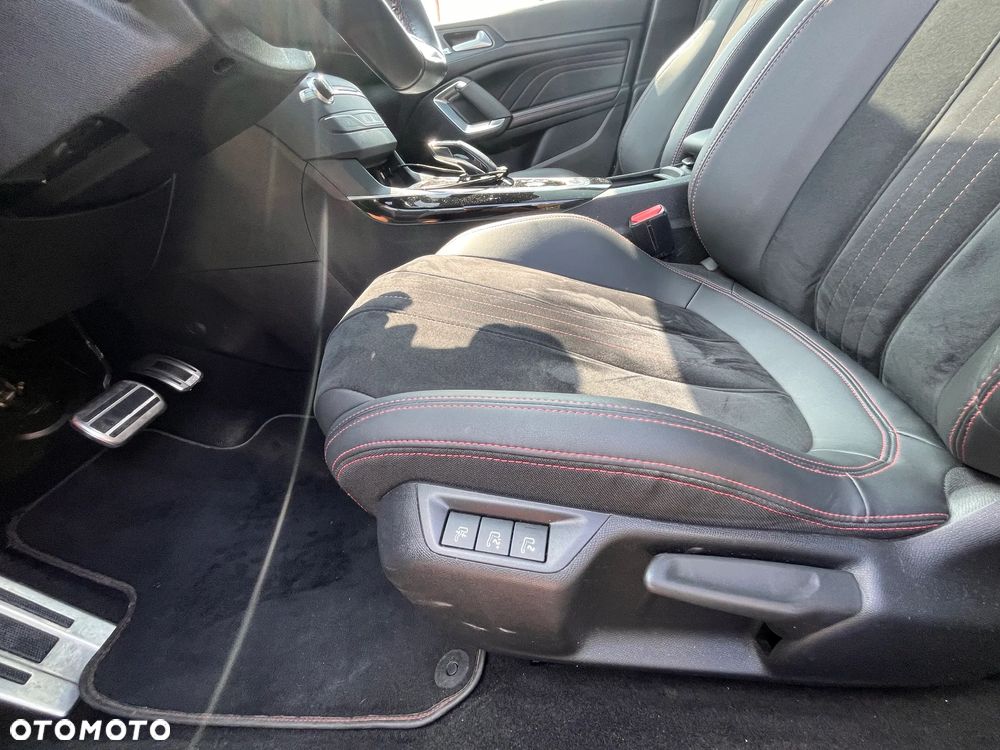 Peugeot 308 BlueHDi 130 EAT8 Stop & Start GT Pack - 10