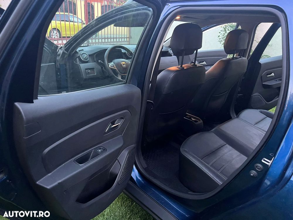 Dacia Duster 1.5 Blue dCi 4WD Comfort - 12