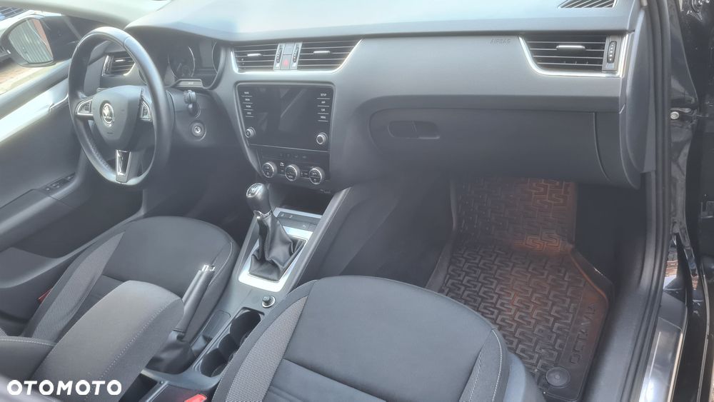 Skoda Octavia - 6