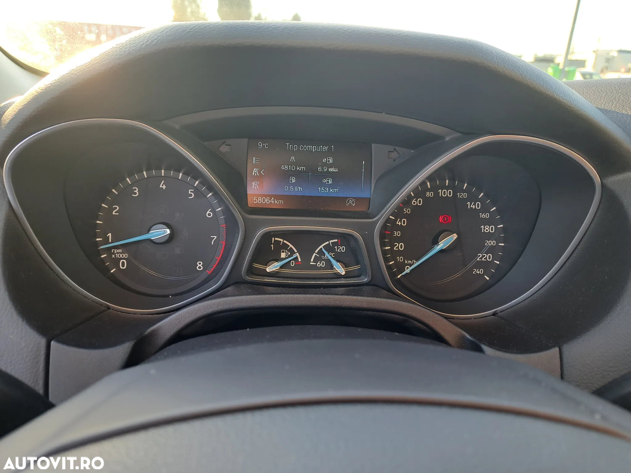 Ford Focus 1.0 EcoBoost Trend - 5