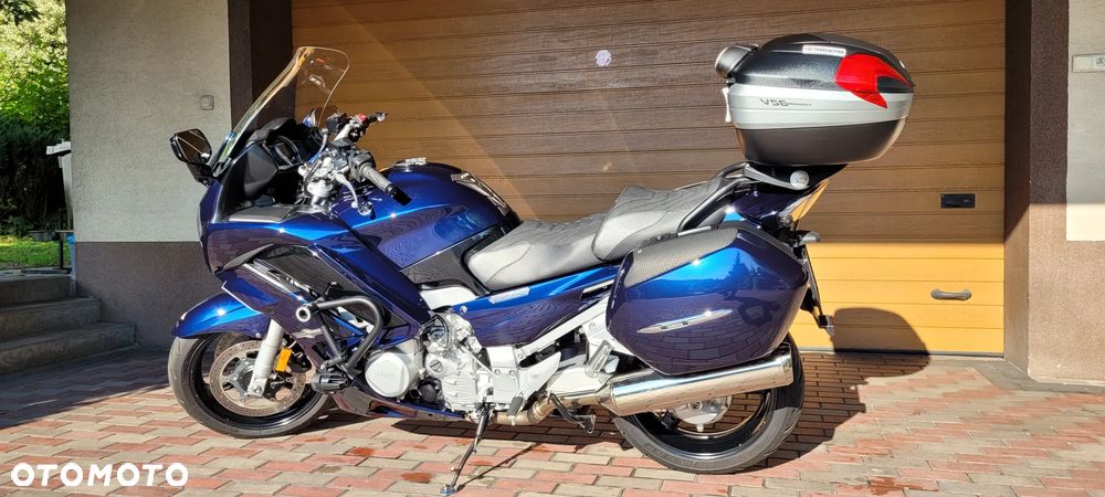Yamaha FJR - 10