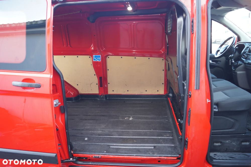 Ford Transit Custom - 28
