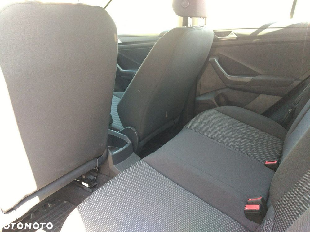 Volkswagen T-Roc 1.0 TSI - 24