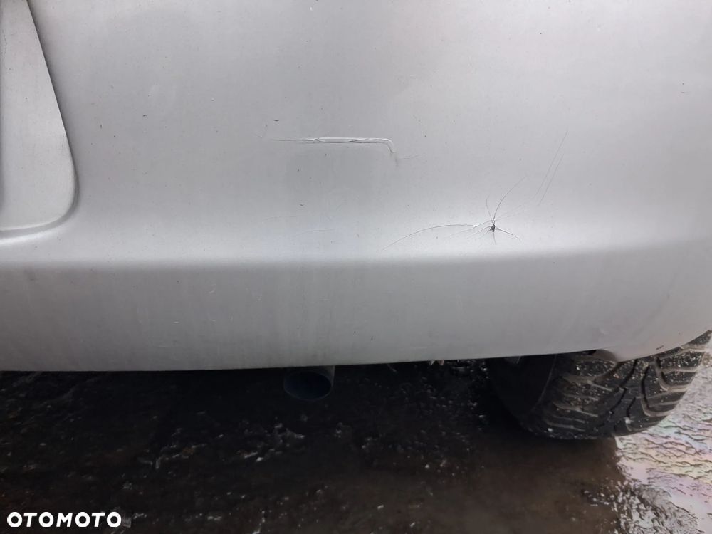 TOYOTA YARIS II 1E7 ZDRRZAK TYLNY - 4