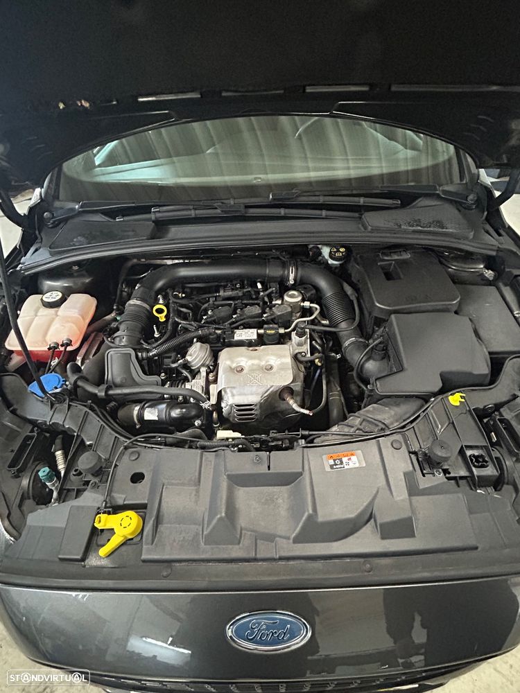 Ford Focus 1.0 EcoBoost ST-Line - 19