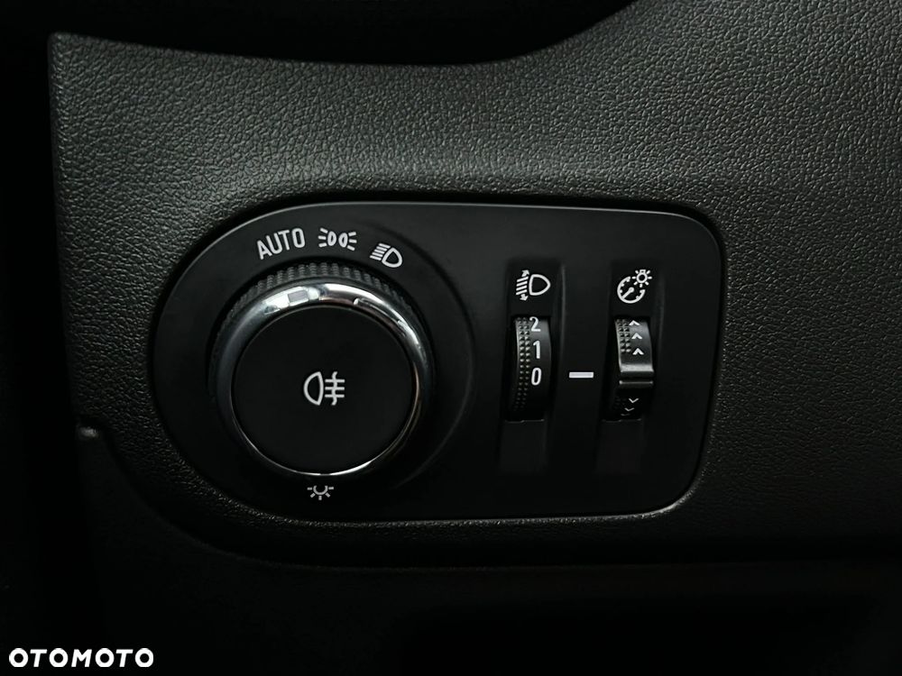 Opel Crossland 1.5 Diesel Elegance - 30