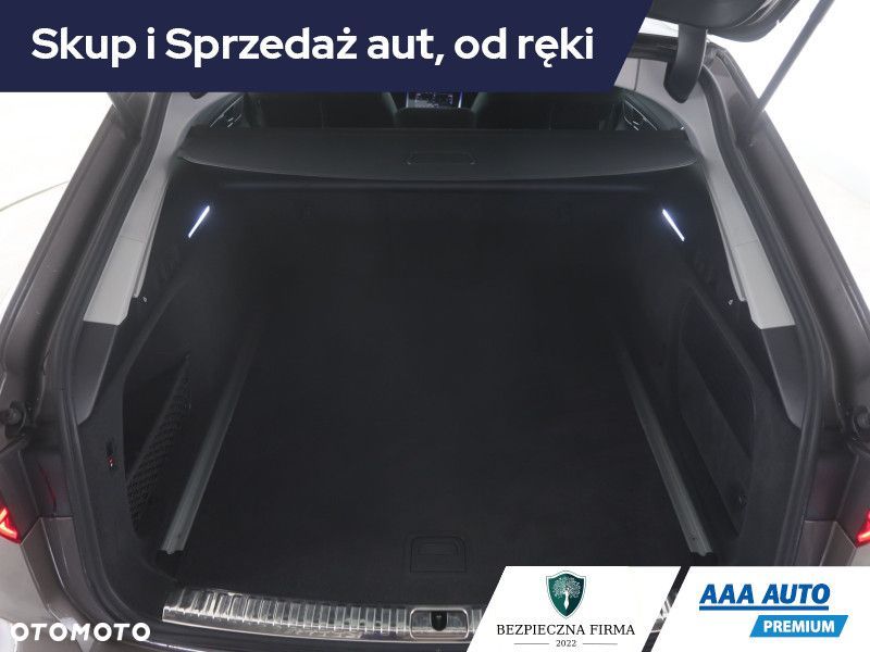 Audi A6 Allroad - 16