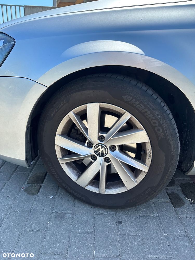 Volkswagen Passat 2.0 TDI Comfortline DSG - 9