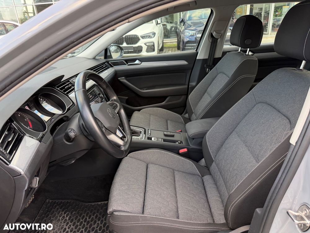Volkswagen Passat 2.0 TDI DSG Comfortline - 12