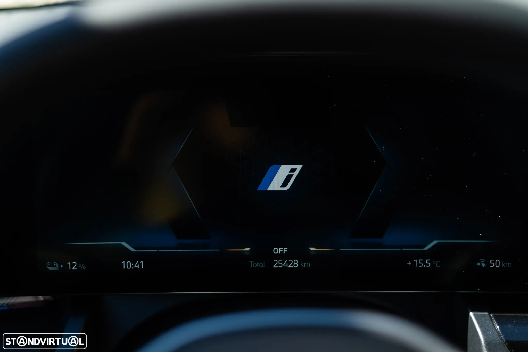 BMW i5 eDrive40 - 24