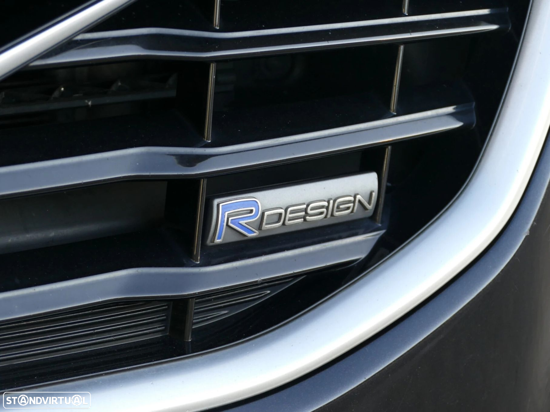Volvo V40 2.0 D2 R-Design Momentum - 8