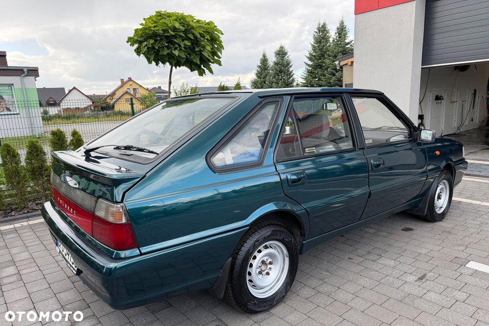 Polonez Caro - 5