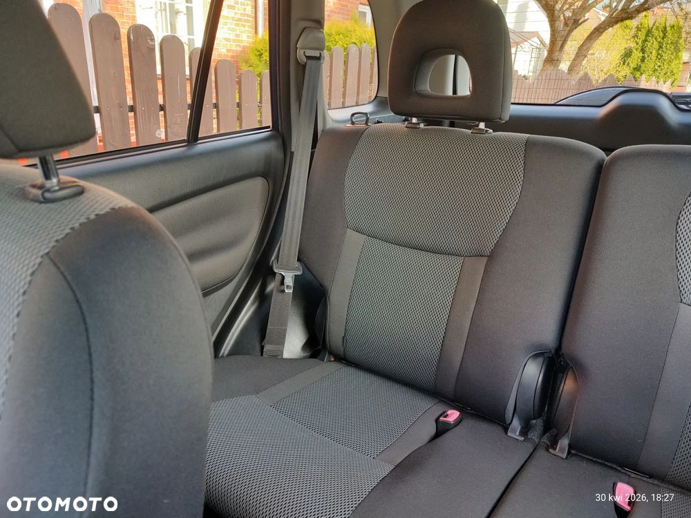 Toyota RAV4 - 14