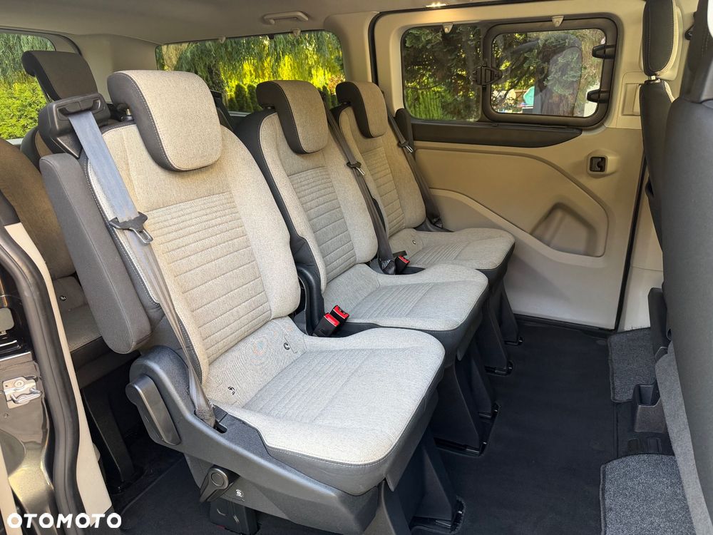 Ford Transit Custom 310 L2H1 Limited - 15
